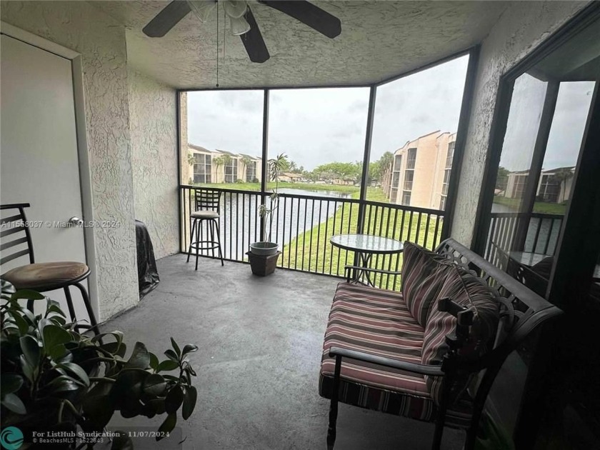 This 2-bedroom, 2-bath condo in the highly desirable Miramar - Beach Condo for sale in Miramar, Florida on Beachhouse.com