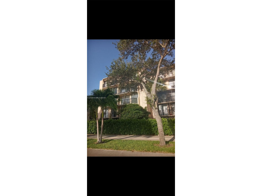 All brand new appliances - Beach Condo for sale in Pompano Beach, Florida on Beachhouse.com