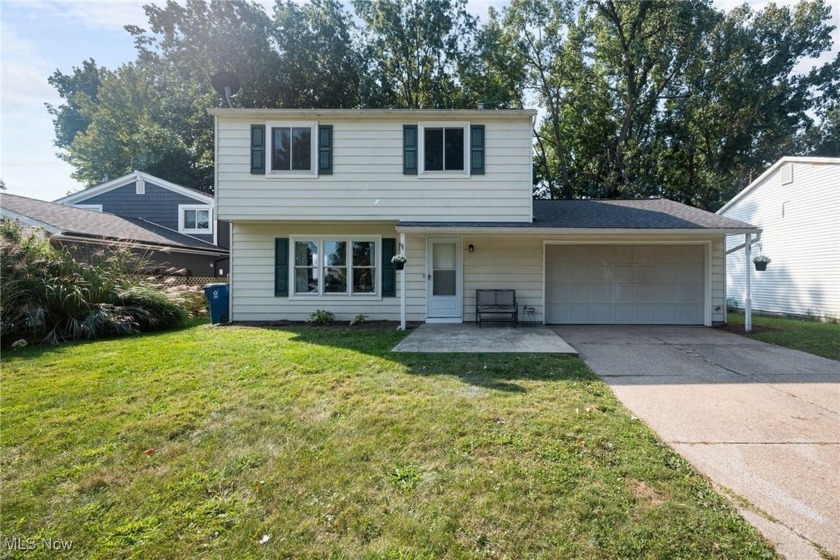 Updated colonial featuring 4 bedrooms and  updated 1.5 bathrooms - Beach Home for sale in Mentor, Ohio on Beachhouse.com