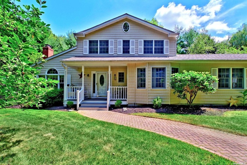 Welcome To The Village at Wading River. Spacious 4 Bedroom 3 & - Beach Home for sale in Wading River, New York on Beachhouse.com