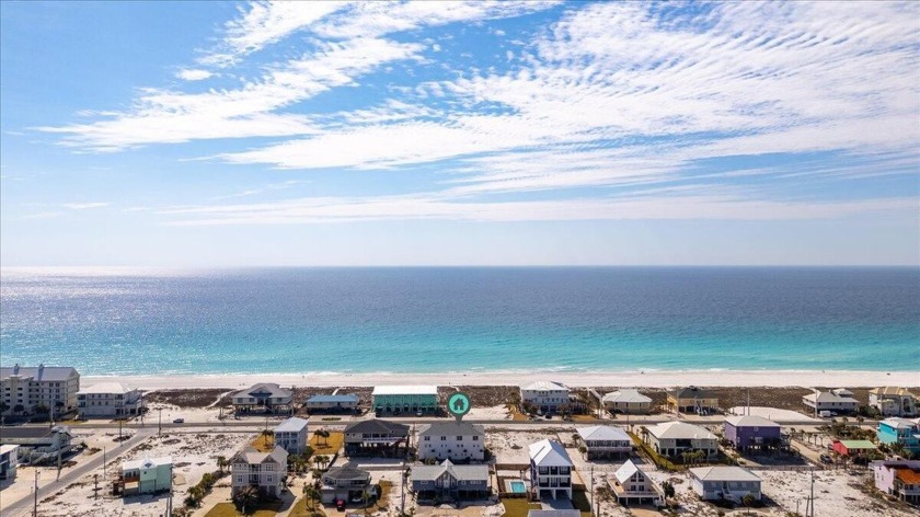 Wonderfully located on Navarre beach .TURN KEY. This is a rare - Beach Townhome/Townhouse for sale in Navarre, Florida on Beachhouse.com