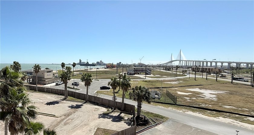 Condominium located on North Beach in the Villa Del Sol - Beach Condo for sale in Corpus Christi, Texas on Beachhouse.com