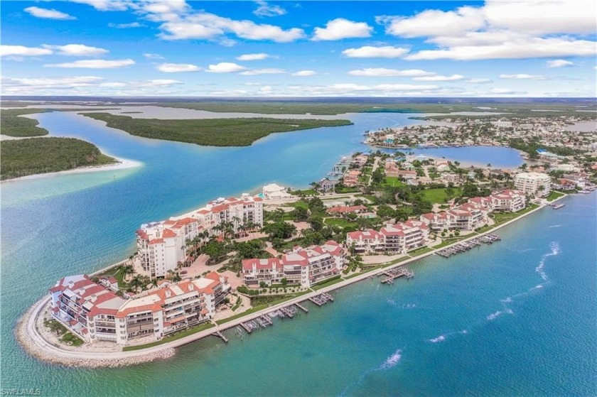 Welcome to La Peninsula, an unparalleled waterfront residence - Beach Home for sale in Naples, Florida on Beachhouse.com