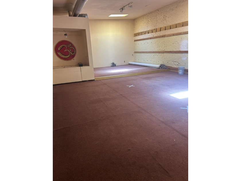 This property has a lot of potential. First floor was a Barber - Beach Commercial for sale in Eureka, California on Beachhouse.com