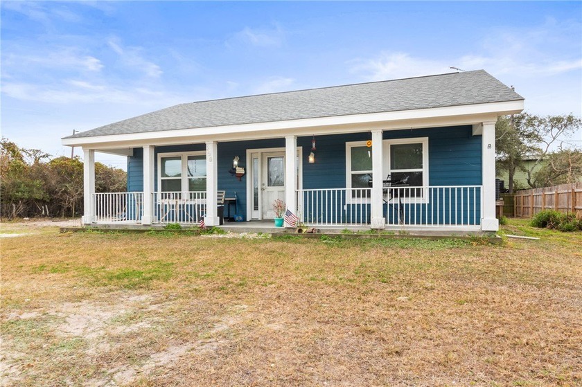 Welcome to this adorable coastal home situated on two lots in - Beach Home for sale in Rockport, Texas on Beachhouse.com