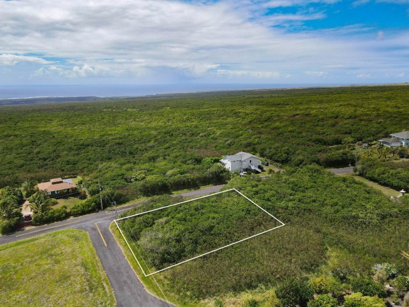 Large corner lot in the prestigious Discovery Harbour - Beach Lot for sale in Naalehu, Hawaii on Beachhouse.com