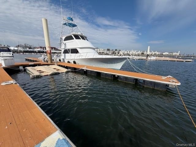 Great City Island location, 46 x 15 foot boat slip is ideal for - Beach Acreage for sale in Bronx, New York on Beachhouse.com
