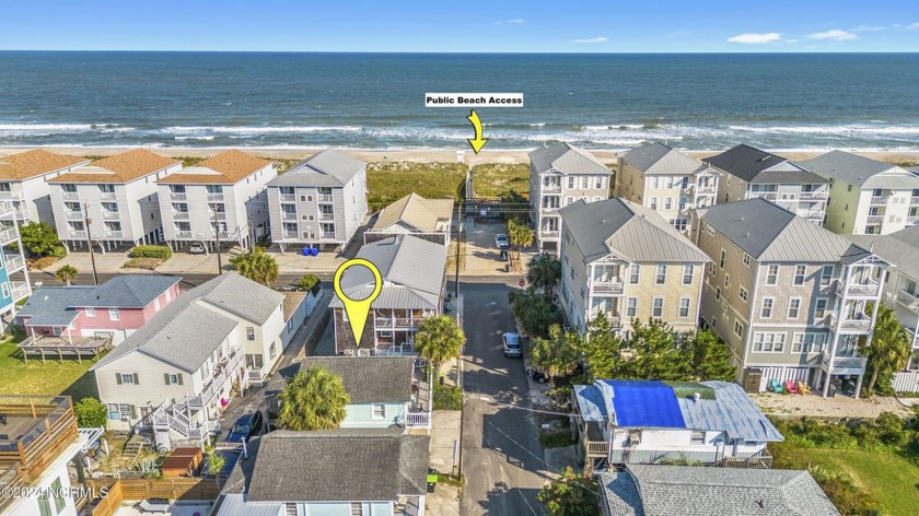 Charming with loads of potential, this 2 bedroom 1 bath beach - Beach Home for sale in Carolina Beach, North Carolina on Beachhouse.com