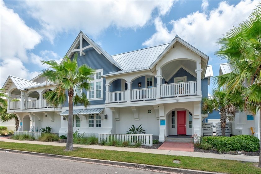 Luxury townhome centrally located in the upscale Palmilla Beach - Beach Townhome/Townhouse for sale in Port Aransas, Texas on Beachhouse.com