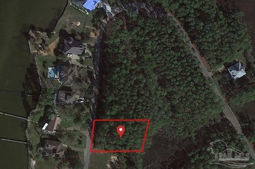 Discover the perfect setting for your dream home with these - Beach Lot for sale in Milton, Florida on Beachhouse.com