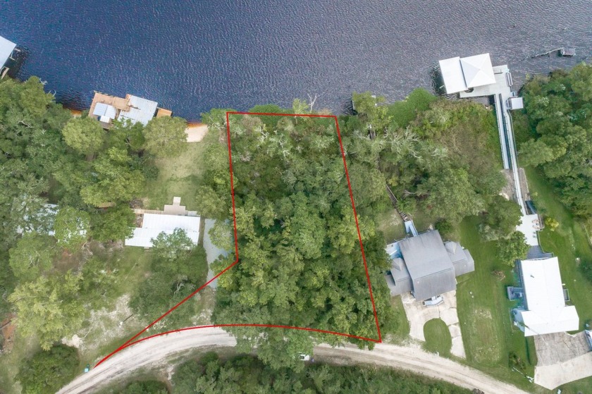 Great opportunity to live on the Ochlocknee River.  Only 20 - Beach Lot for sale in Sopchoppy, Florida on Beachhouse.com