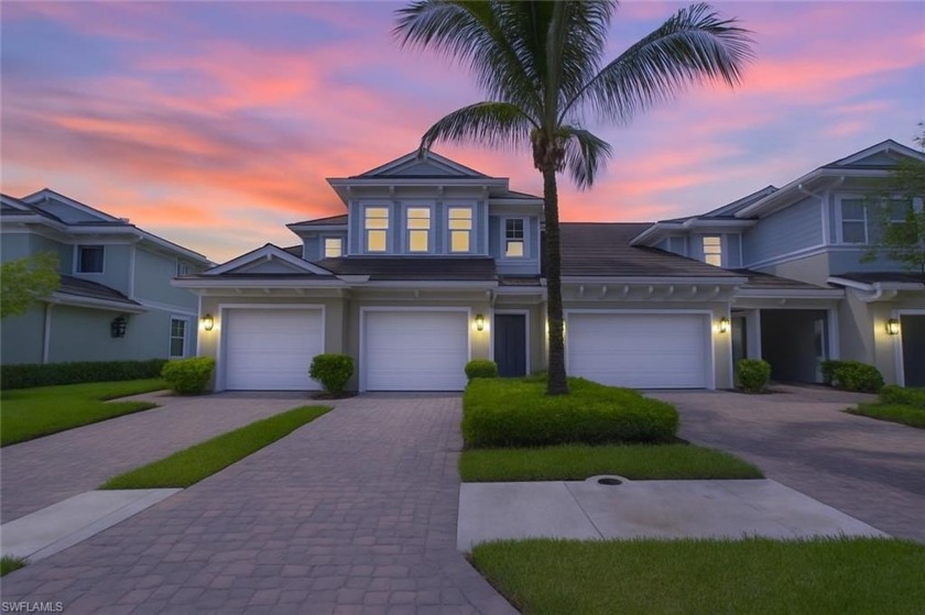 Welcome to your lakefront retreat with sweeping, sunset views! - Beach Home for sale in Naples, Florida on Beachhouse.com