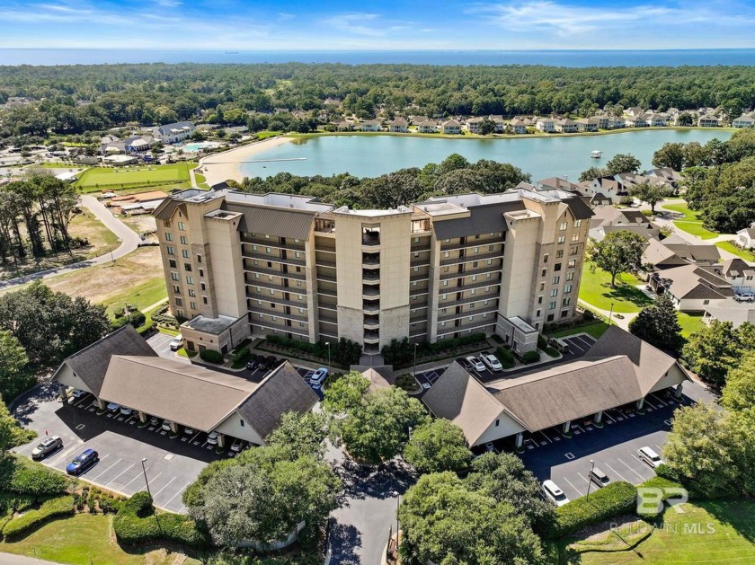 This is a remarkable upscale 3 bedroom, 3 bath condo on the - Beach Home for sale in Fairhope, Alabama on Beachhouse.com