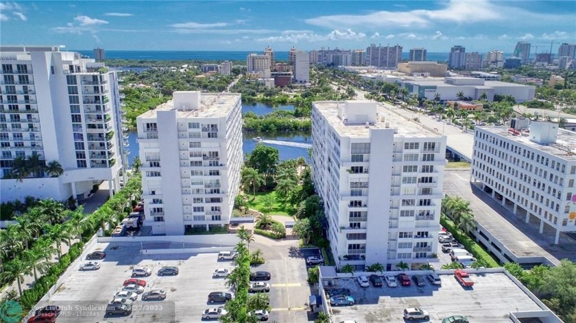 THIS UNIT IS THE LARGEST OF THE THREE ONE BEDROOM APT FLOOR - Beach Condo for sale in Fort Lauderdale, Florida on Beachhouse.com