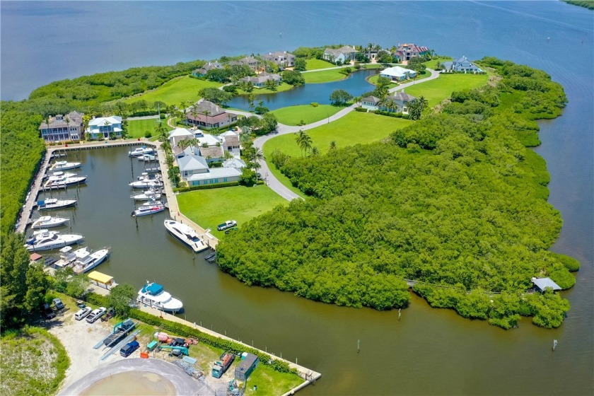 Amazing lot backing to the mangroves and the Indian River Lagoon - Beach Lot for sale in Vero Beach, Florida on Beachhouse.com