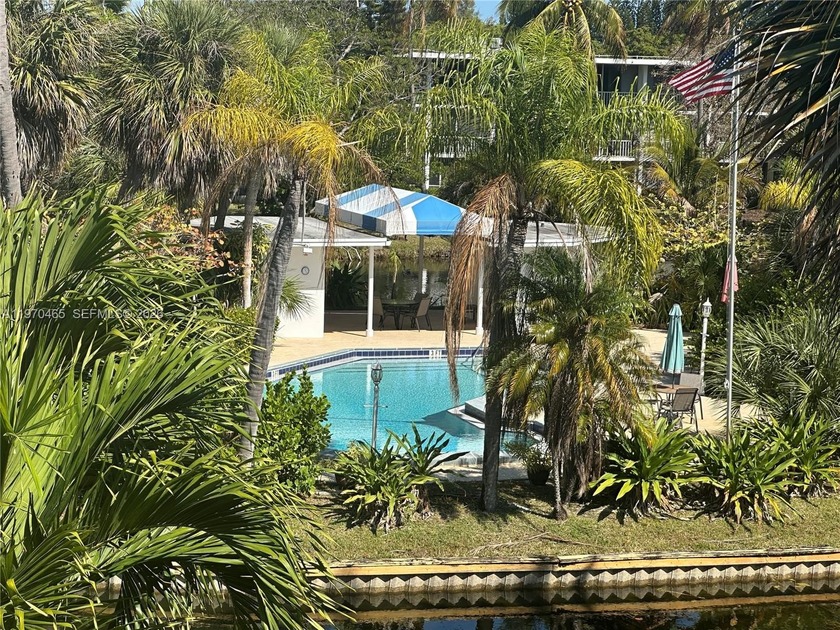 Exceptional opportunity to purchase a 2 bedroom, 2 bath condo - Beach Condo for sale in Deerfield Beach, Florida on Beachhouse.com