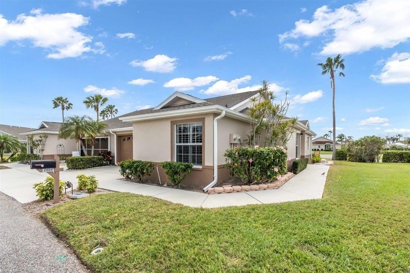 Welcome to this meticulously maintained 3 bedroom, 2 bath - Beach Condo for sale in Palmetto, Florida on Beachhouse.com