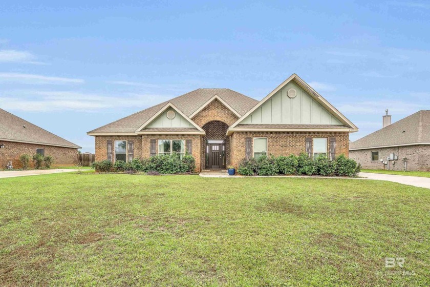 Welcome to the beautiful community of Craft Farms North. This - Beach Home for sale in Gulf Shores, Alabama on Beachhouse.com