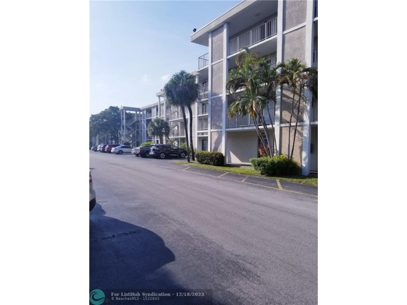 SPACIOUS 2 BEDROOMS, 2 BATHROOOMS CONDO. UNIT IS LOCATED IN THE - Beach Condo for sale in Lauderdale Lakes, Florida on Beachhouse.com