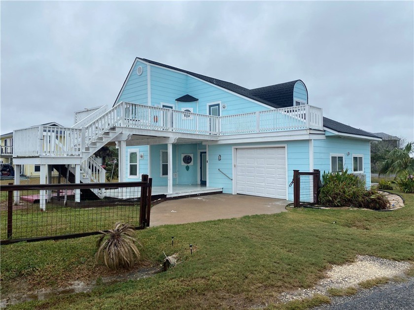 Wake up to shimmering water views and the relaxed coastal rhythm - Beach Home for sale in Rockport, Texas on Beachhouse.com