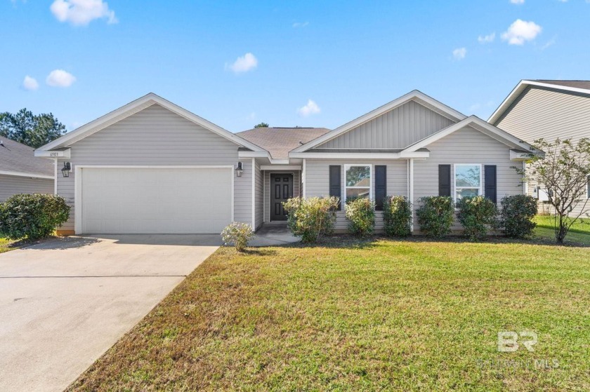 Now Available in Crimson Ridge! This 3 bedroom 2 bath home with - Beach Home for sale in Gulf Shores, Alabama on Beachhouse.com