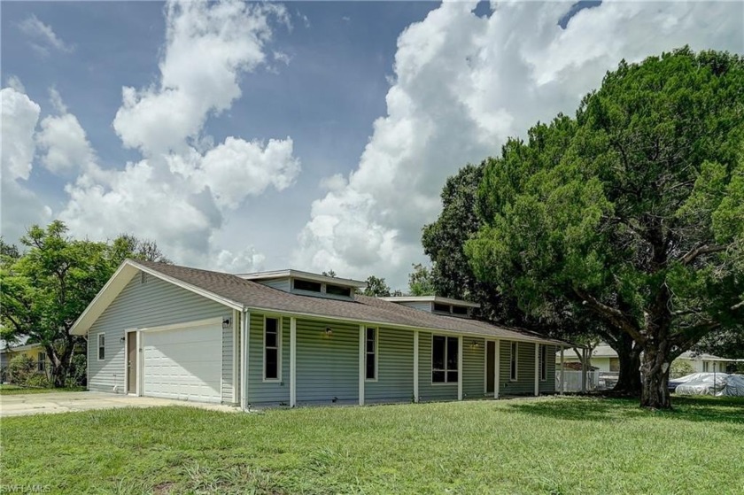 Nestled in a prime location near the scenic Caloosahatchee River - Beach Home for sale in Fort Myers, Florida on Beachhouse.com