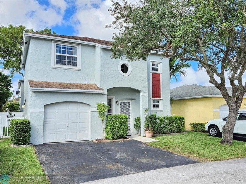 True Pride of ownership with this original owner Pembroke Pines - Beach Home for sale in Pembroke Pines, Florida on Beachhouse.com