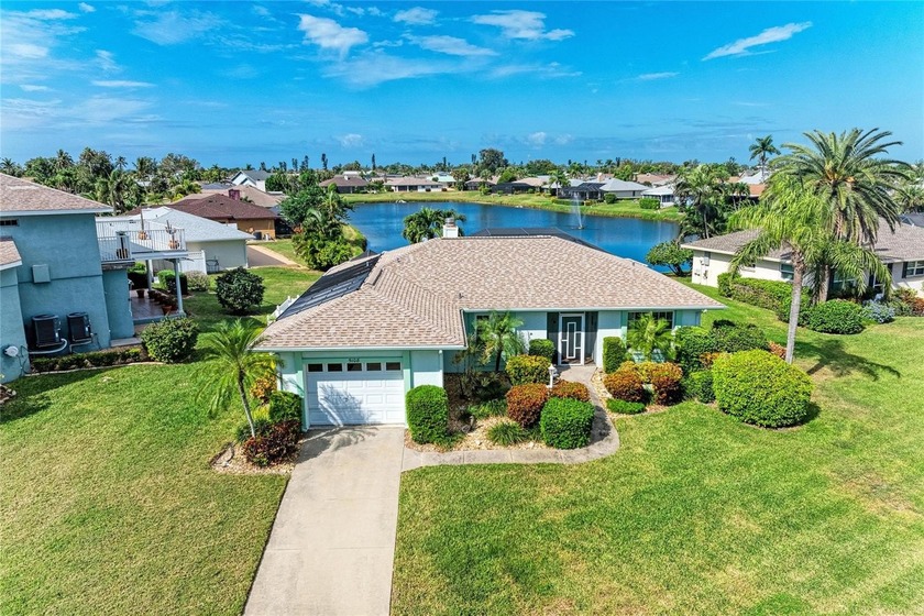 One or more photo(s) has been virtually staged. Discover your - Beach Home for sale in Bradenton, Florida on Beachhouse.com