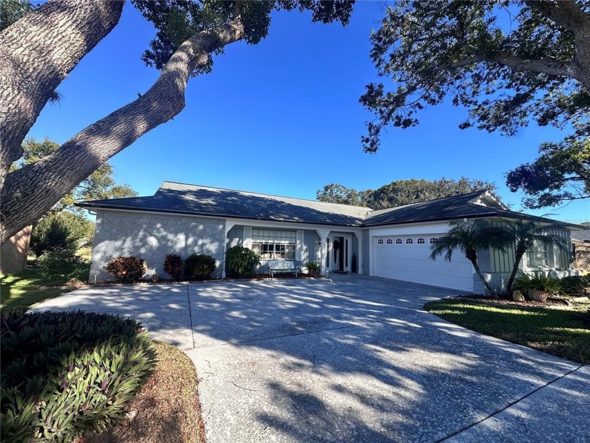 Elegant Pool on the Golf Course Home with Modern Updates This - Beach Home for sale in Hudson, Florida on Beachhouse.com