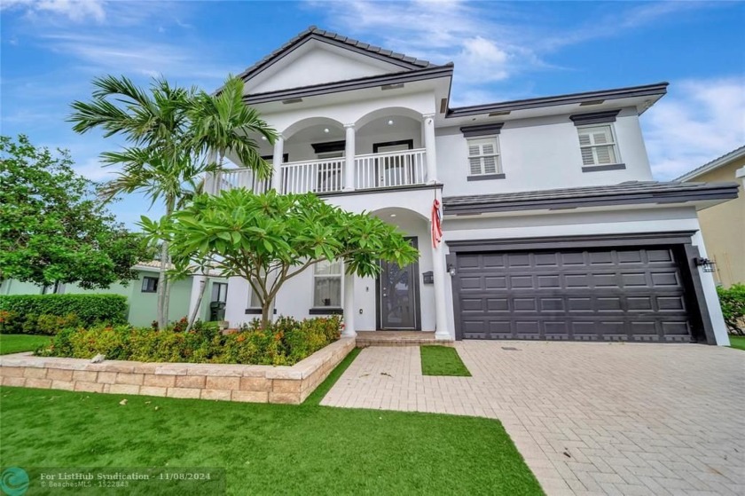 Located in the Citrus Isles, this spacious 2-story home offers - Beach Home for sale in Fort Lauderdale, Florida on Beachhouse.com