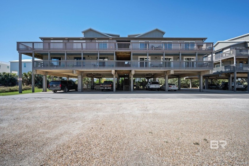 Location, convenience, and charm await in this Gulf Shores - Beach Home for sale in Gulf Shores, Alabama on Beachhouse.com