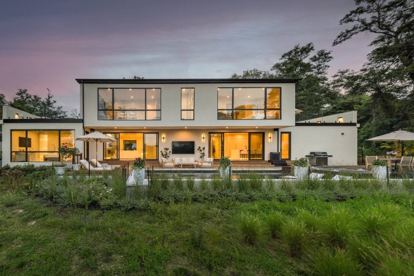 Enjoy unparalleled luxury and sophistication at this newly - Beach Home for sale in Sag Harbor, New York on Beachhouse.com