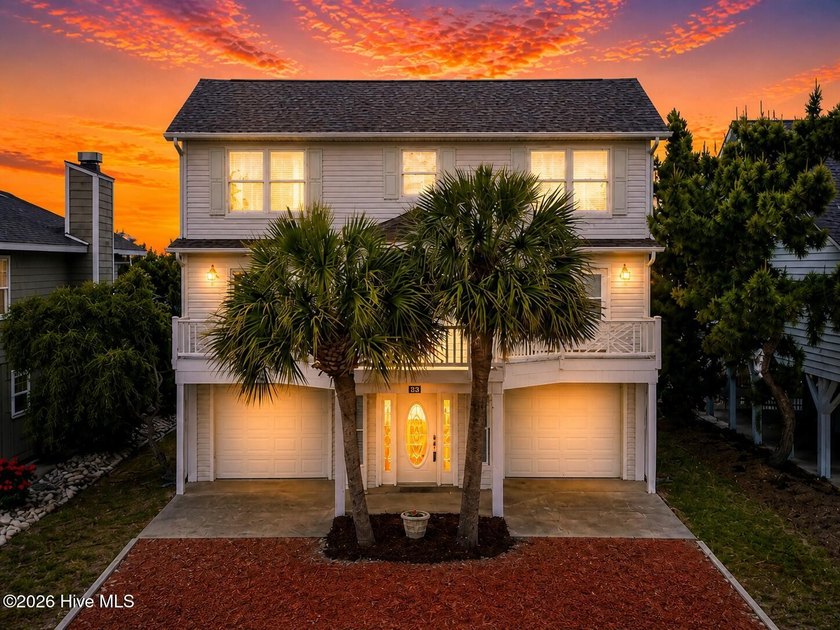 Wake up to ocean breezes and end your days with glowing coastal - Beach Home for sale in Ocean Isle Beach, North Carolina on Beachhouse.com