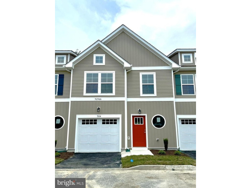 Built by award-winning local builder, Capstone Homes, Maplewood - Beach Condo for sale in Dagsboro, Delaware on Beachhouse.com