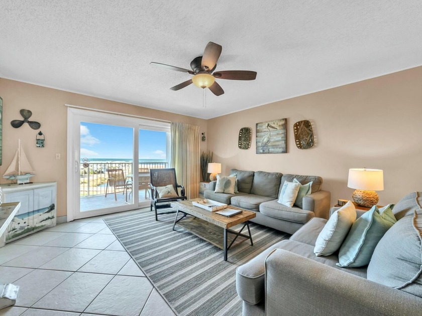 Penthouse! 2 Bedroom 2 Baths at The Islander. The perfect - Beach Condo for sale in Destin, Florida on Beachhouse.com