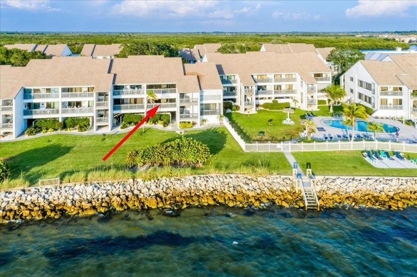 Live the vacation life everyday with breathtaking waterfront - Beach Condo for sale in Ruskin, Florida on Beachhouse.com