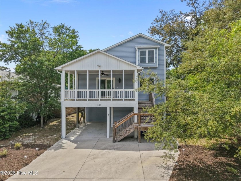 FULLY RENOVATED. SEPARATE SUITE. OVER 2,100 HEATED SQ FT. This - Beach Home for sale in Oak Island, North Carolina on Beachhouse.com