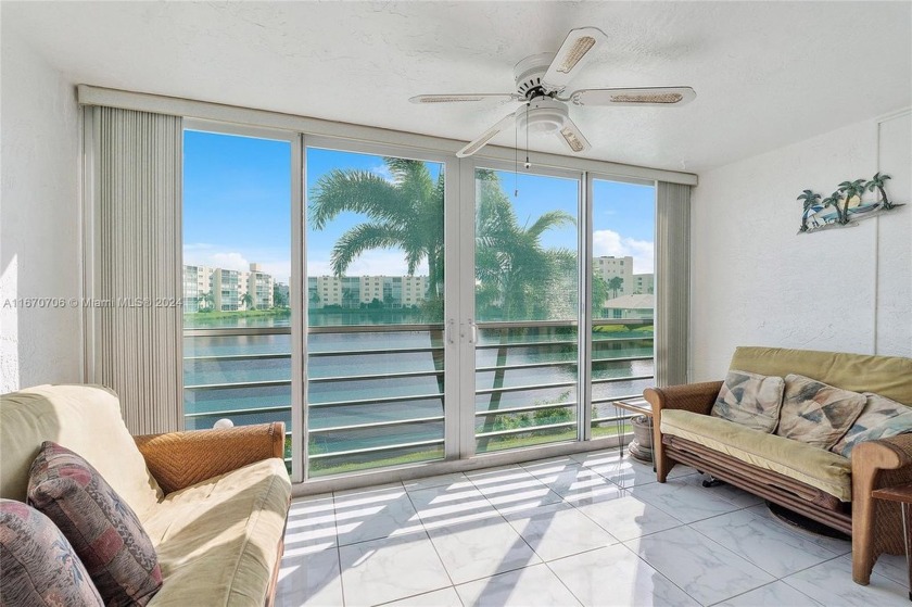 This beautiful 2/2 condo offers the best view of the lake in - Beach Condo for sale in Dania, Florida on Beachhouse.com