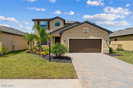 LOOK NO FURTHER! This immaculate 2,600 sq ft two-story - Beach Home for sale in Fort Myers, Florida on Beachhouse.com