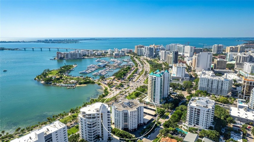 One or more photo(s) has been virtually staged. Welcome to - Beach Condo for sale in Sarasota, Florida on Beachhouse.com