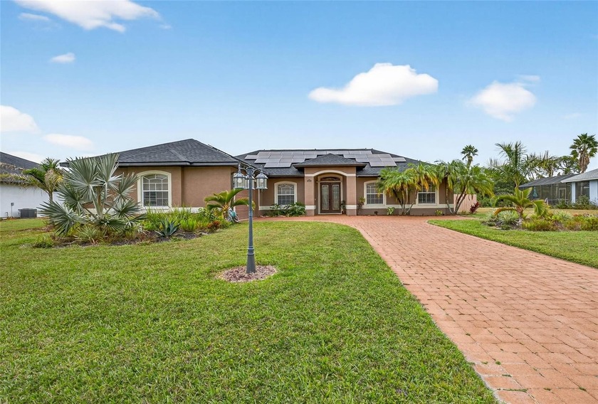 One or more photo(s) has been virtually staged. Welcome to your - Beach Home for sale in Bradenton, Florida on Beachhouse.com