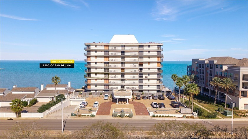 Welcome to this exceptional 4th floor residence in the - Beach Condo for sale in Corpus Christi, Texas on Beachhouse.com