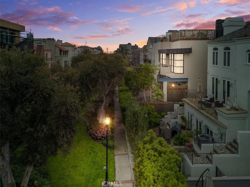 Stunning one-of-a-kind Silver Strand residence where luxury and - Beach Home for sale in Marina Del Rey, California on Beachhouse.com
