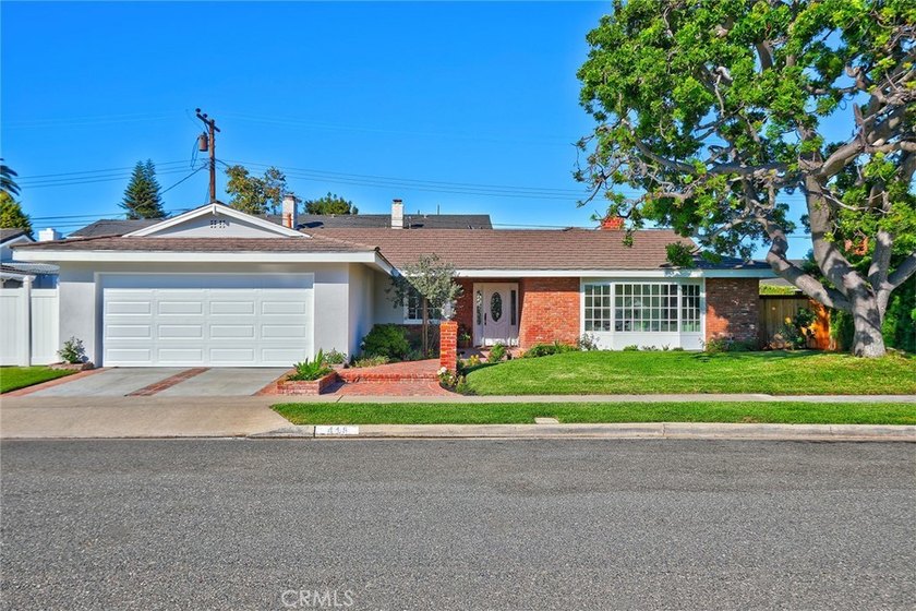 Welcome to 418 E Bay Street, a thoughtfully reimagined coastal - Beach Home for sale in Costa Mesa, California on Beachhouse.com