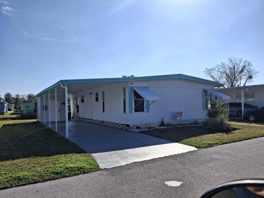 Highly sought after home on the water that stayed high and dry - Beach Home for sale in New Port Richey, Florida on Beachhouse.com