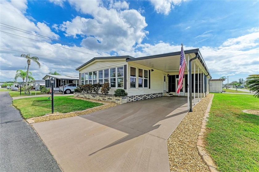 SHOWS LIKE A MODEL HOME. A TRUE GEM AND A MUST SEE! COMPLETELY - Beach Home for sale in Bradenton, Florida on Beachhouse.com