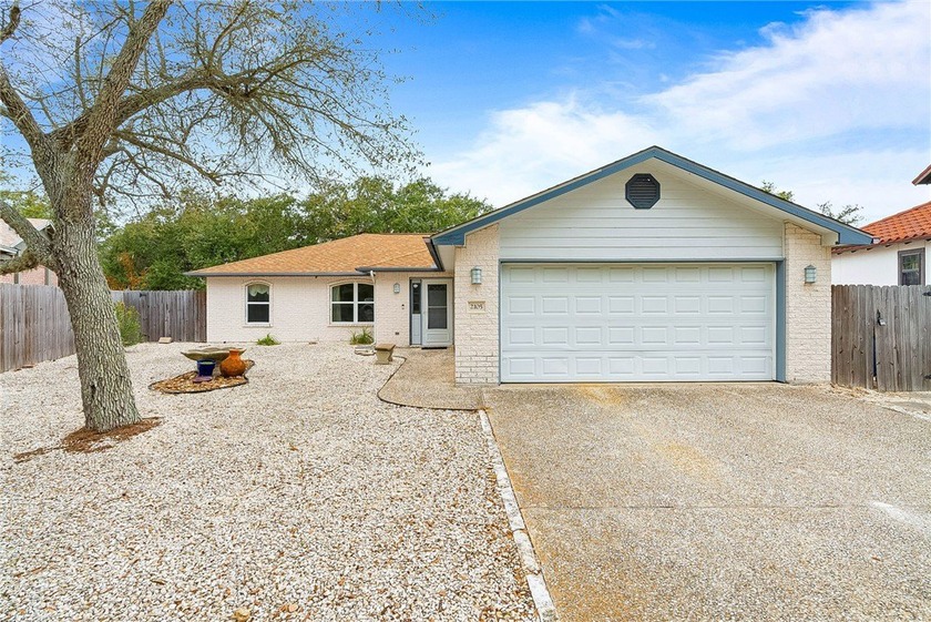 Welcome to your slice of coastal paradise in beautiful Rockport - Beach Home for sale in Rockport, Texas on Beachhouse.com