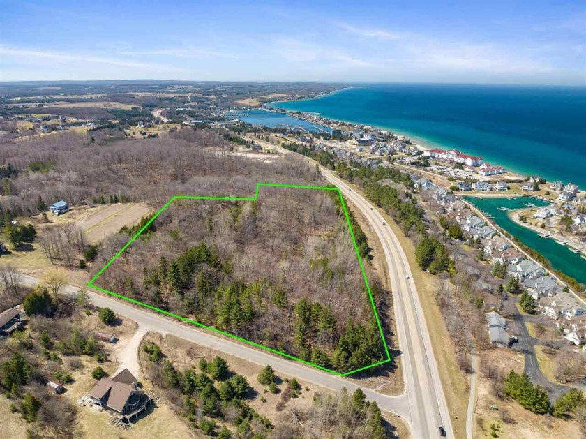 This 8.4 acre lot is in an incredible location with spectacular - Beach Lot for sale in Petoskey, Michigan on Beachhouse.com