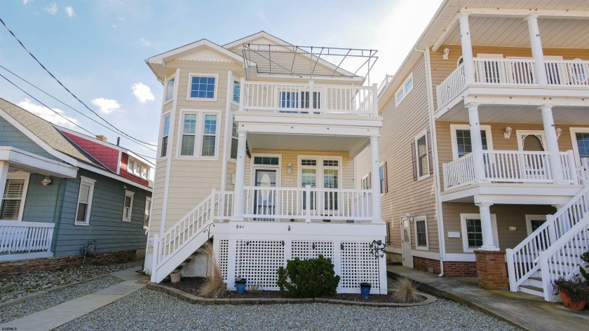 Welcome to your dream home! This 2002 Coste built single family - Beach Home for sale in Ocean City, New Jersey on Beachhouse.com