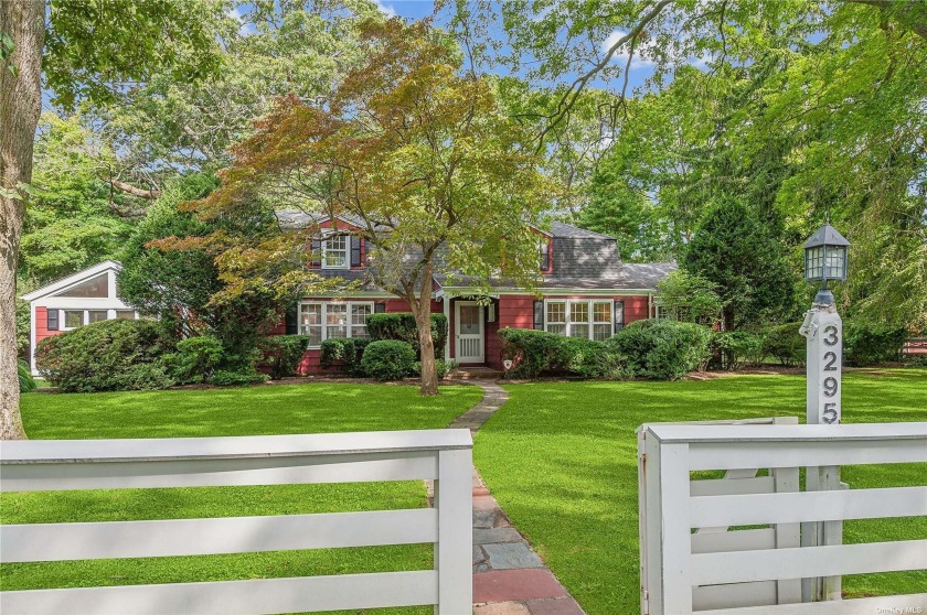 SOUTHOLD WATERFRON -  Step back in time and connect with nature - Beach Home for sale in Southold, New York on Beachhouse.com